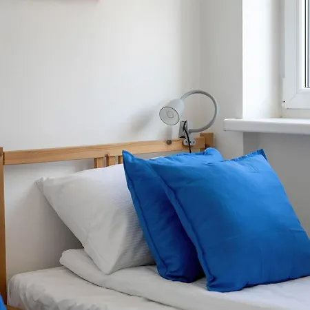 Comfortable Near The Old Town By Renters *