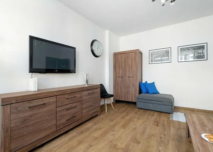 Comfortable Near The Old Town By Renters *