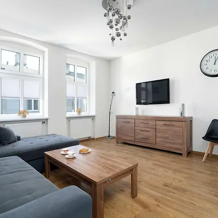 Apartamento Comfortable Near The Old Town By Renters